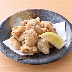 鶏皮の山椒塩揚げ