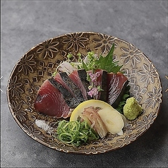 カツオ藁炙り刺し