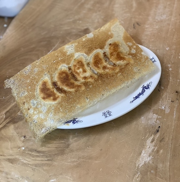 餃子と夜更かしのおすすめ料理1