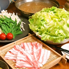 鹿児島産黒豚肉を使用 激辛鍋orレタしゃぶ鍋から選べる たっぷり6品コース 4000円 代官山 吟 和食 ホットペッパーグルメ