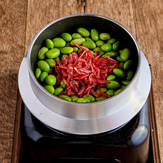 桜エビと枝豆の釜飯