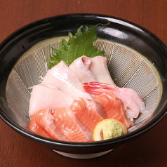 新鮮!サーモンブリ丼