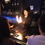 店内は最大35名までOK！貸切でのマジックショーなども開催可能♪一味違った2次会を…♪