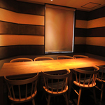 大人気の完全個室席。人目を気にせず、ゆっくりとお過ごしください。