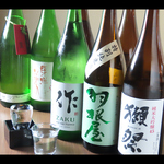 日本酒・焼酎好きな方必見！各地の地酒や本格焼酎の種類の多さが自慢◎飲み放題90分2000円(税込)～♪