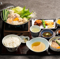 お昼から本格水炊きを堪能。贅沢な御膳ランチ