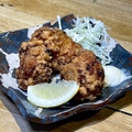 料理メニュー写真&nbsp;鶏の唐揚げ 三個