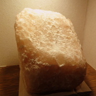 【こだわり素材】モンゴル産の岩塩を使用