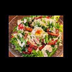 自家製パンチェッタのシーザーサラダ