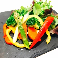 彩り野菜の自家製ピクルス