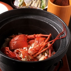伊勢海老のぶつ切り鉄釜飯