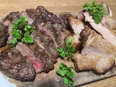 熟成肉バル オオゾネウッシーナのコース写真