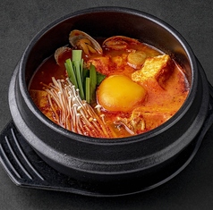 スンドゥブチゲ（赤）