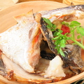 料理メニュー写真 ●熟成魚のカマ☆スペアリブ(魚いろいろ)