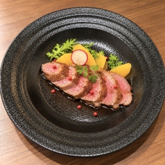 鴨胸肉のロゼ仕立て