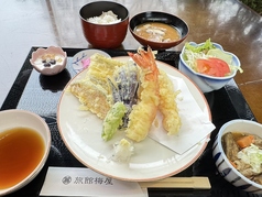 旅館梅屋のおすすめランチ1