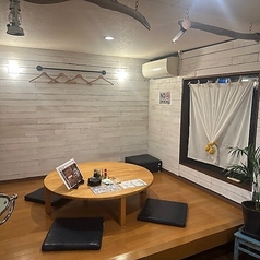 居酒屋 八千(パッチ)の雰囲気2