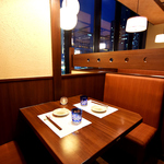 【四季彩別邸】札幌駅からスグ！夜景の見えるテーブル席も人気のお席です！ご予約はお早めをお勧め♪