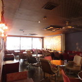 50名様からの貸切宴会を承っております。プロジェクター、マイク、音響設備を完備しているため、ウェディングの二次会や打ち上げ、同窓会など、様々なパーティーシーンにご利用いただけます。料理内容、時間、詳細等はスタッフへお問い合わせください。