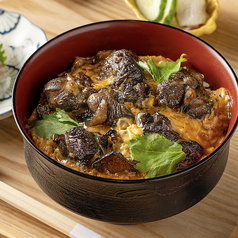 【昼の名物】親子丼黒・白