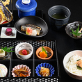 年4回コース料理の変更を行っており、旬の料理を使用した内容となっております。