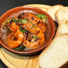 エビとブロッコリーのアヒージョ