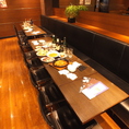 レイアウト変更可能なテーブル席を多数ご用意しております◎