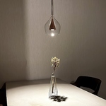 落ち着いた空間でゆっくりお食事をお楽しみいただけます。リラックスしたひとときをお過ごしください