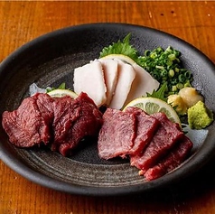 イチオシ!馬刺し3種盛り