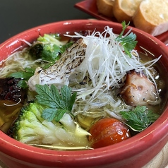 鯛たこシラスのアヒージョ