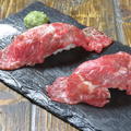 料理メニュー写真 和牛の大判炙り肉寿司
