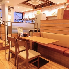 テーブル席もご用意!グループでの来店もお待ちしております♪