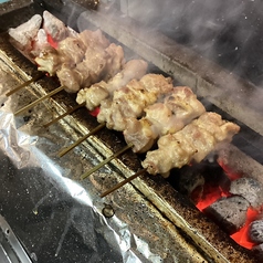 炭火串焼コースで楽しむ多彩な料理の満足内容