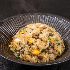 筑穂牛ガーリックライス