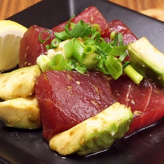 まぐろとアボカドのわさび醤油