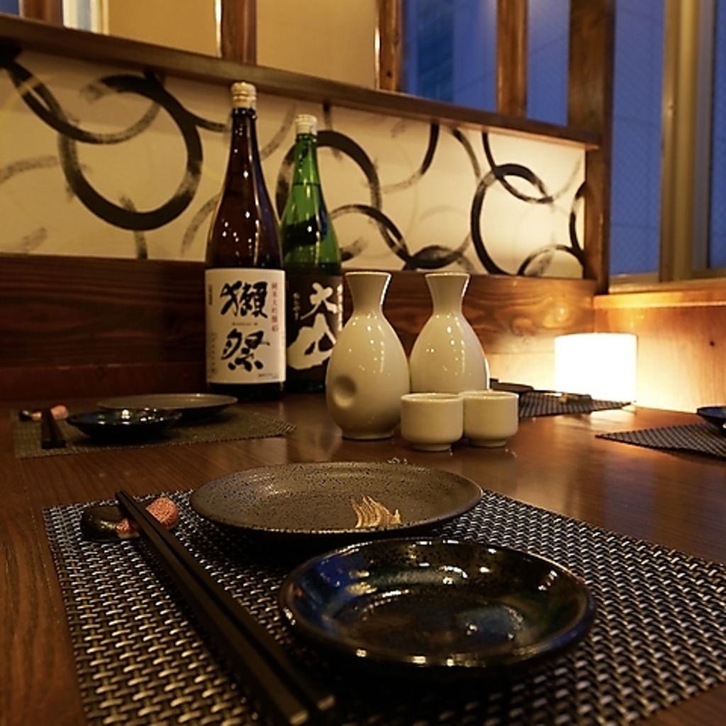 和モダンなゆったり寛げる完全個室は、接待・合コン・デート・各種宴会などにご利用いただけます◎