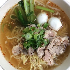 クイッティアオナーム（タイの汁麺）あっさりスープ麺なのでお子様にも！