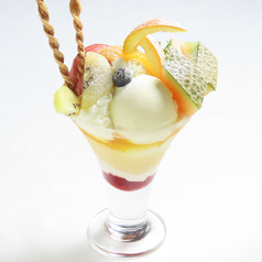 季節のパフェ（詳細はスタッフまで）