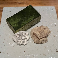 西尾の抹茶ケーキとわらび餅