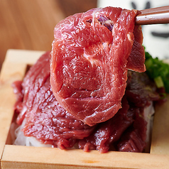 大衆馬肉酒場 うまる 栄住吉店特集写真1