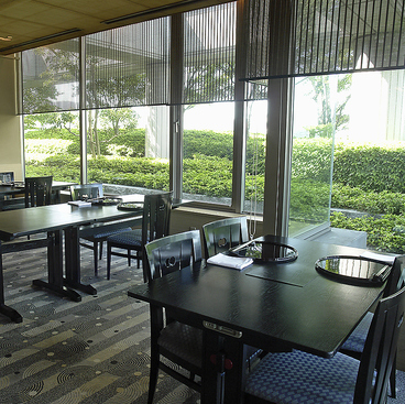 リーガロイヤルホテル広島 日本料理 鯉城 りじょうの雰囲気1