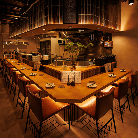 【大宮駅東口から徒歩3分】職人こだわりの土鍋ご飯と炭火焼きを楽しめる大人の居酒屋