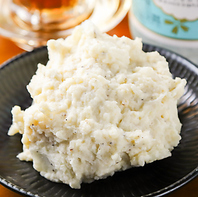 お酒と相性抜群の一品料理を品数豊富にご用意しました♪