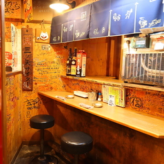 奇跡の手羽先中央町本店の雰囲気1