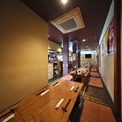 掘りごたつ席は広々と使っていただけます！宴会やご家族でのお食事にぜひご利用ください♪