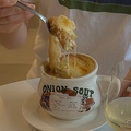 料理メニュー写真&nbsp;オニオングラタンスープ