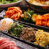 昭和空間で極上サイドメニューも食べ尽くす贅沢な焼肉宴