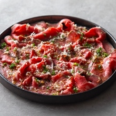 パスタやピザなどイタリアンをメインに当店こだわりの逸品の数々をご提供いたします。カルパッチョやアヒージョをはじめ、ワイン煮込みやステーキ、デザートなどもお楽しみいただけます。