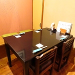 テーブル席でゆったり♪