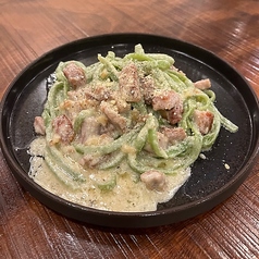 ほうれん草フェットチーネのクリームパスタ